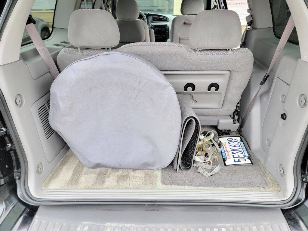 Used 2003 Ford Windstar SE image 31