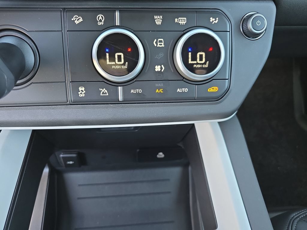 New 2026 Land Rover Defender 110 S AWD/4WD image 24