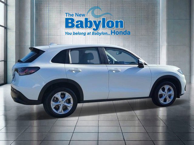 Used 2023 Honda HR-V LX image 6