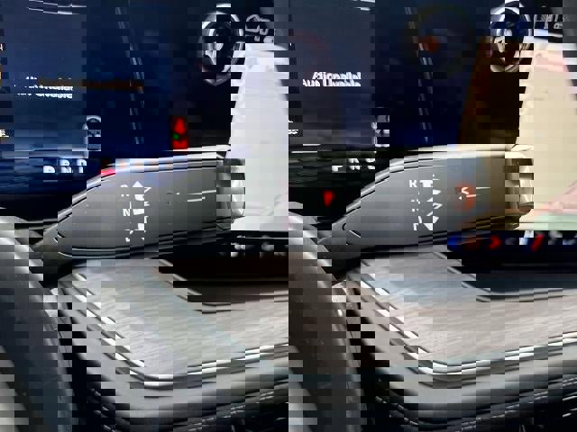 New 2026 Chevrolet Suburban LT w/ Comfort Package image 16