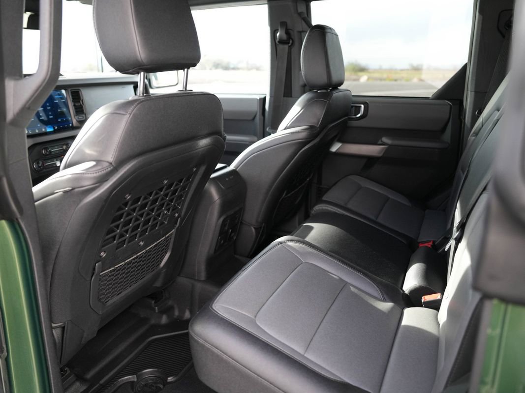 Used 2023 Ford Bronco Everglades image 19