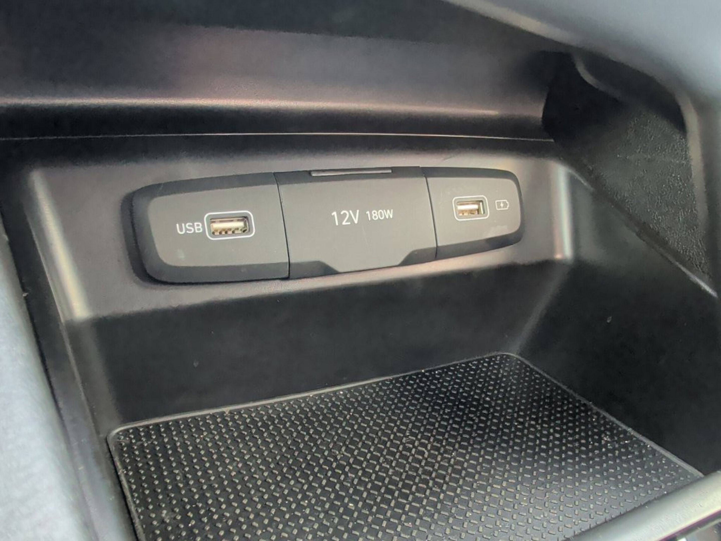 Used 2024 Hyundai Santa Cruz SEL FWD image 25