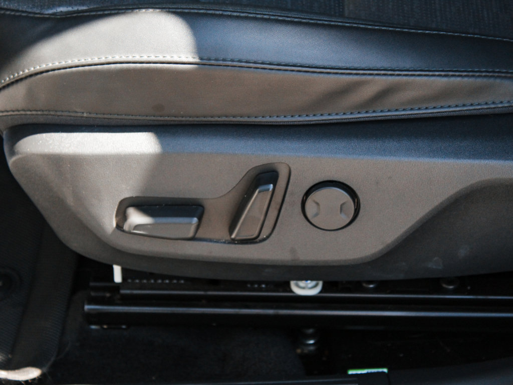 Used 2023 Kia Niro Wave FWD image 12