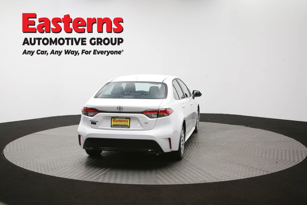 Used 2025 Toyota Corolla LE image 38