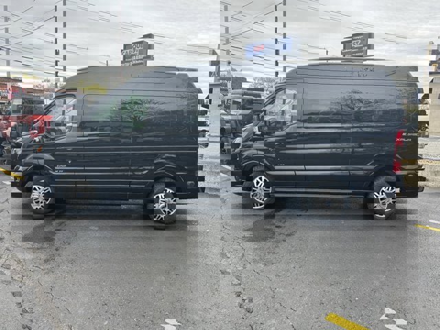 Used 2024 Ford Transit 150 Low Roof AWD image 38
