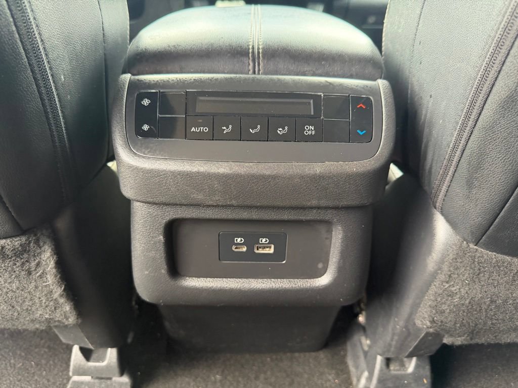 Used 2023 Nissan Pathfinder SL w/ Black Appearance Package AWD/4WD image 13