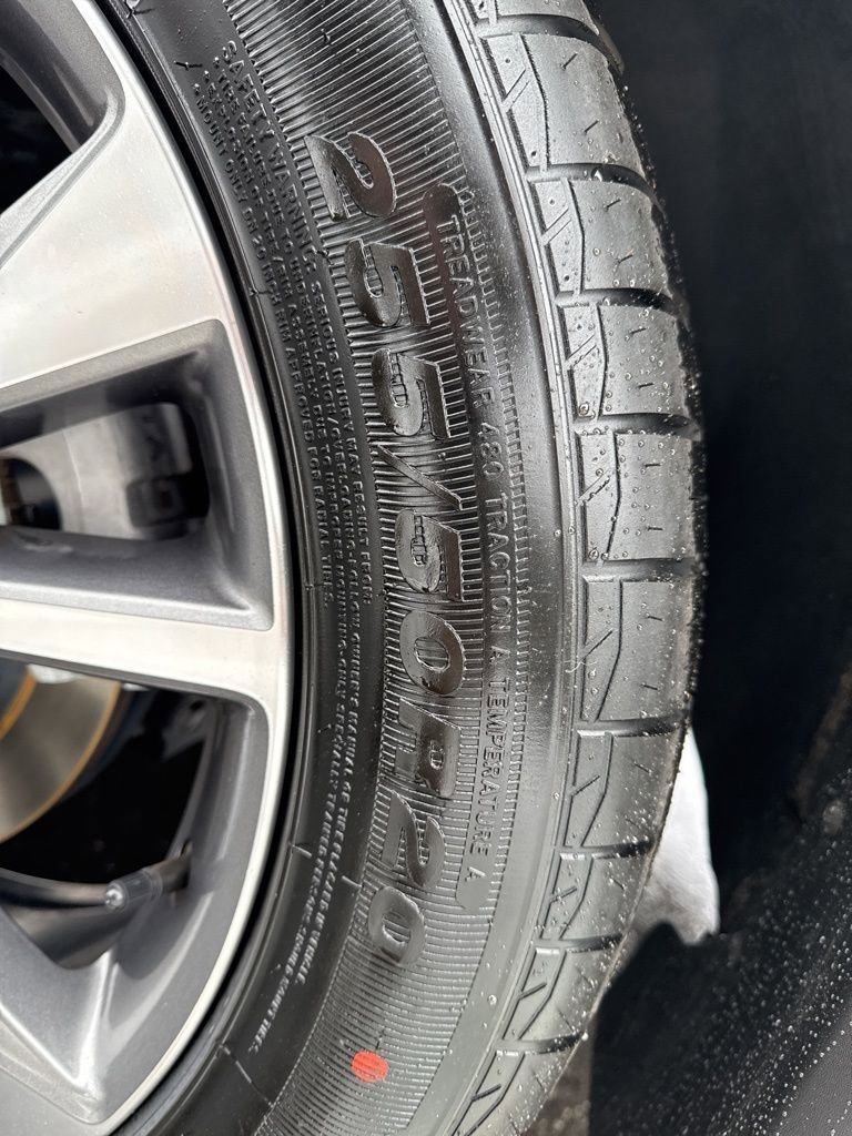 Used 2023 INFINITI QX60 Luxe w/ Cargo Package image 38