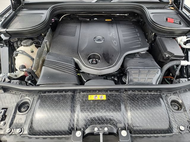 Used 2026 Mercedes-Benz GLS 450 4MATIC image 27