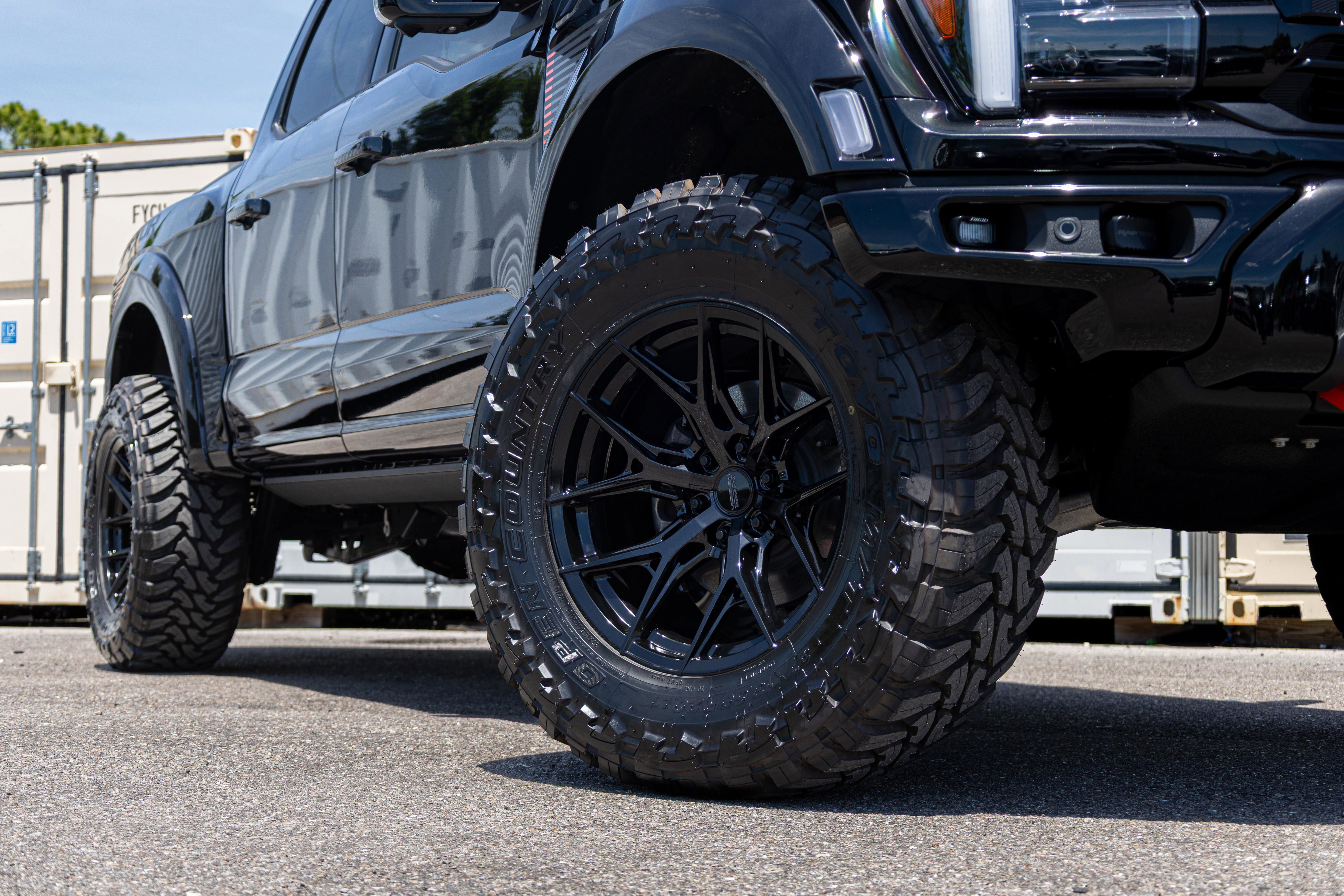 New 2026 Ford F150 Raptor w/ Equipment Group 803A Raptor R AWD/4WD image 14