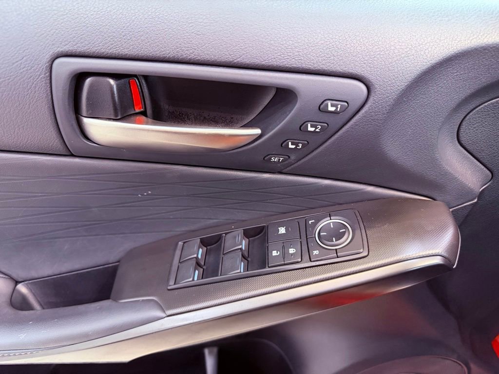 Certified 2024 Lexus IS 350 F Sport image 20