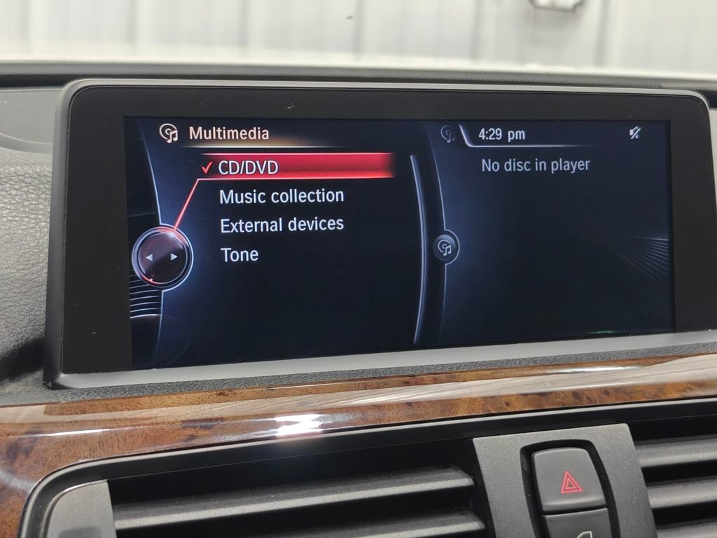Used 2015 BMW 428i xDrive Convertible AWD/4WD image 39