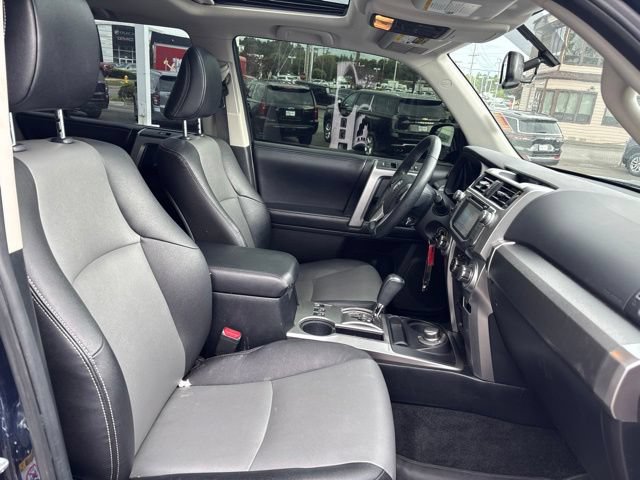 Used 2018 Toyota 4Runner SR5 Premium AWD/4WD image 10