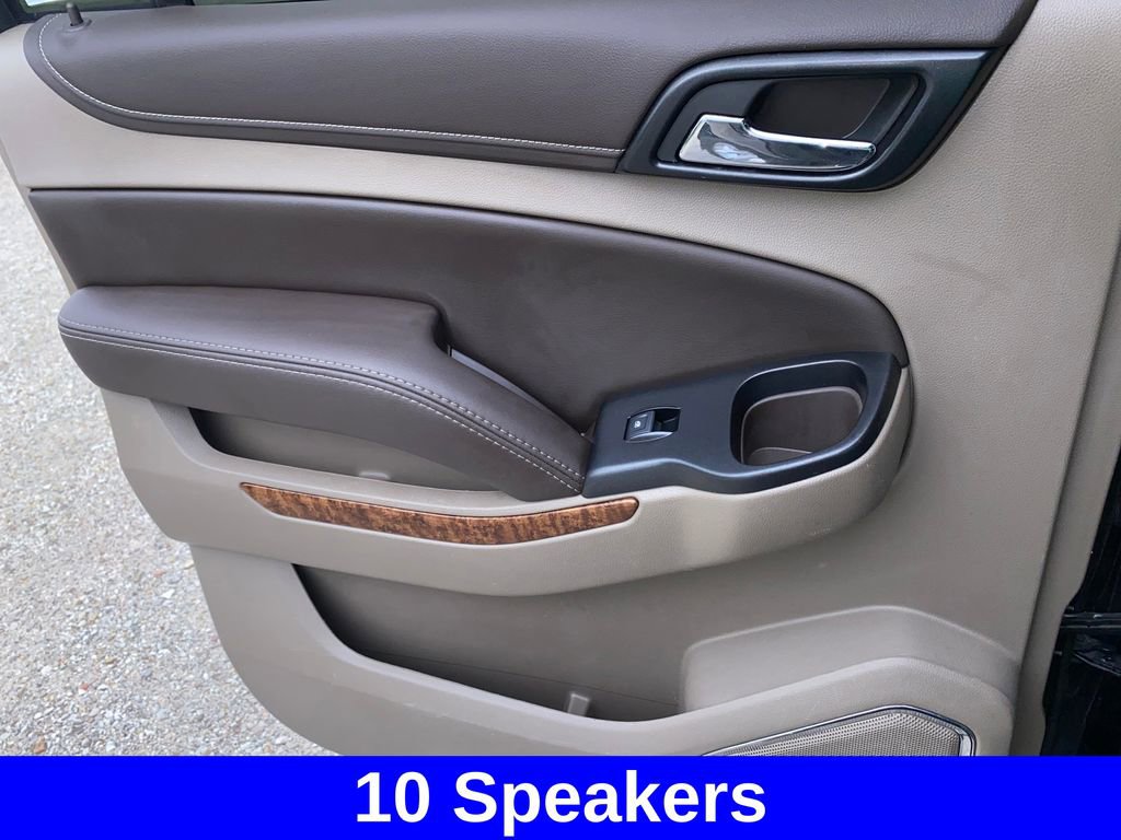 Used 2020 Chevrolet Suburban Premier AWD/4WD image 16