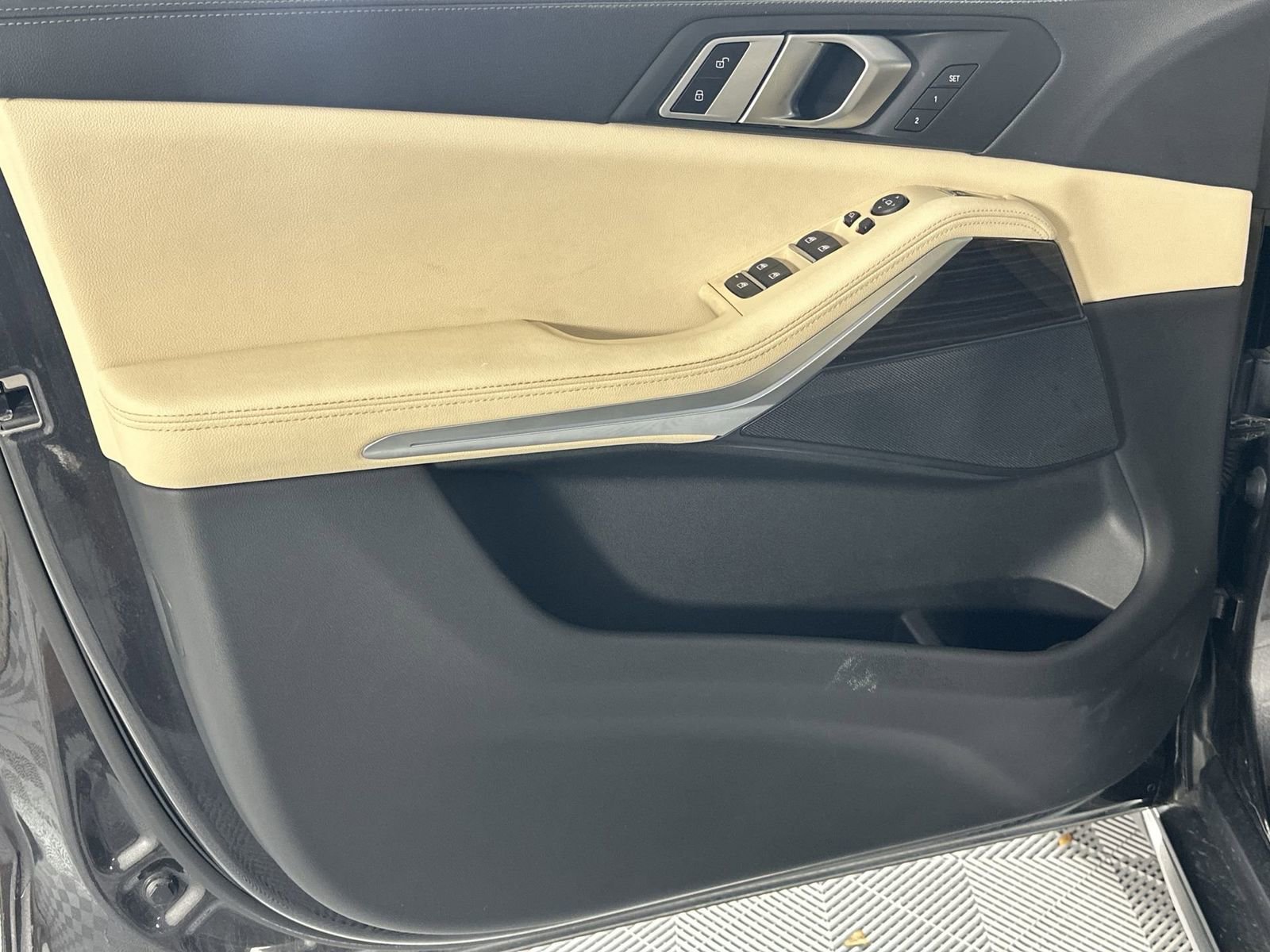 Used 2019 BMW X5 xDrive40i w/ Convenience Package image 29