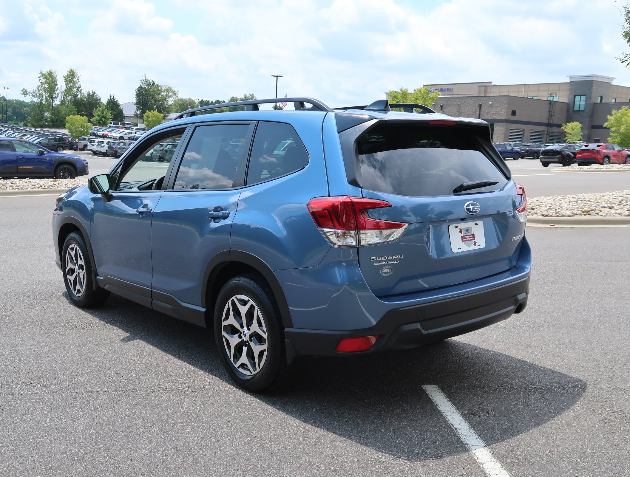 Certified 2024 Subaru Forester Premium AWD/4WD image 6