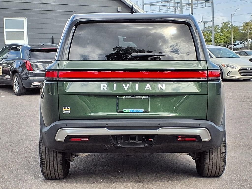 Used 2024 Rivian R1S Adventure image 6