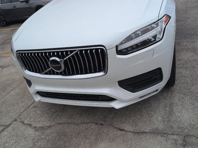 Used 2021 Volvo XC90 T6 Momentum w/ Climate Package AWD/4WD image 10