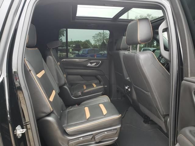 Used 2022 GMC Yukon XL AT4 AWD/4WD image 19