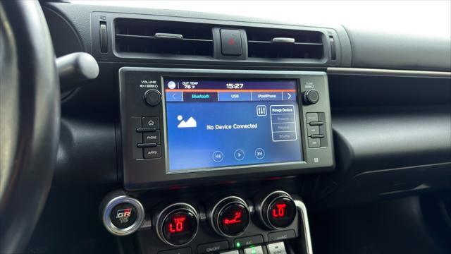 Used 2023 Toyota GR86 RWD image 29
