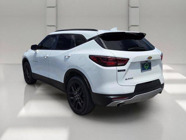 Certified 2023 Chevrolet Blazer LT FWD image 3