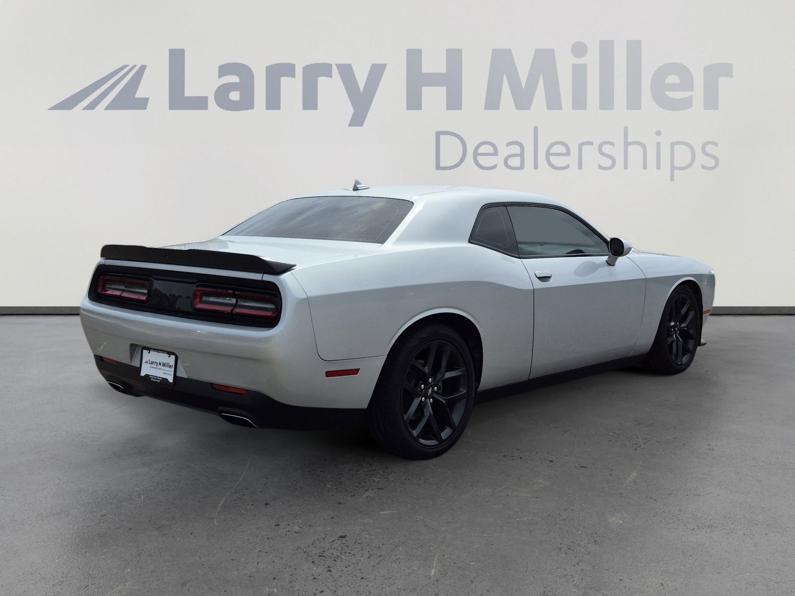 Used 2022 Dodge Challenger GT w/ Blacktop Package image 5