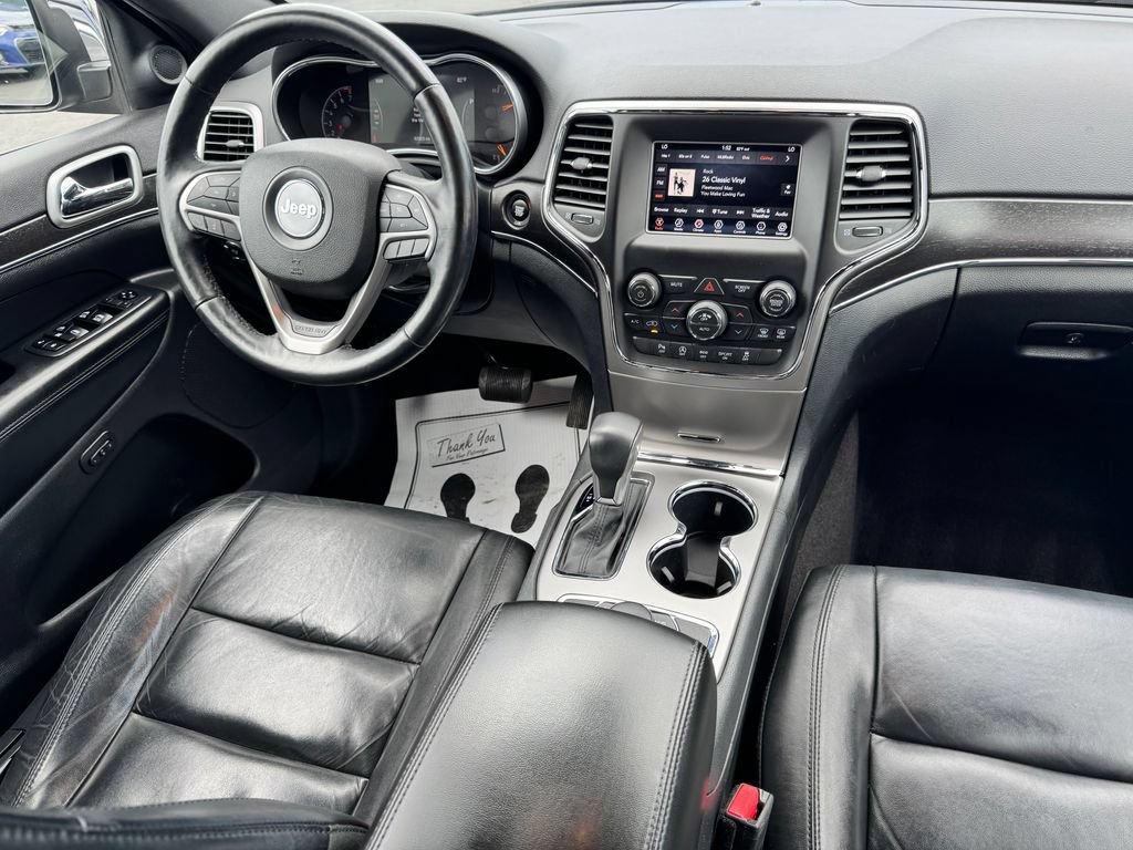 Used 2018 Jeep Grand Cherokee Limited AWD/4WD image 12