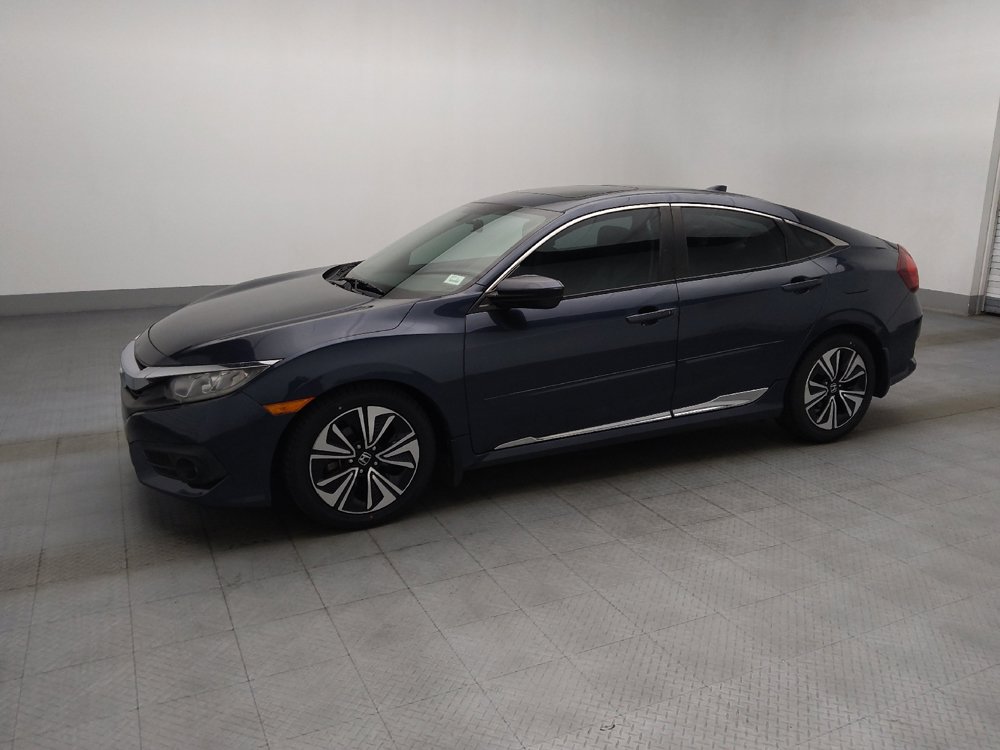 Used 2017 Honda Civic EX-T image 2