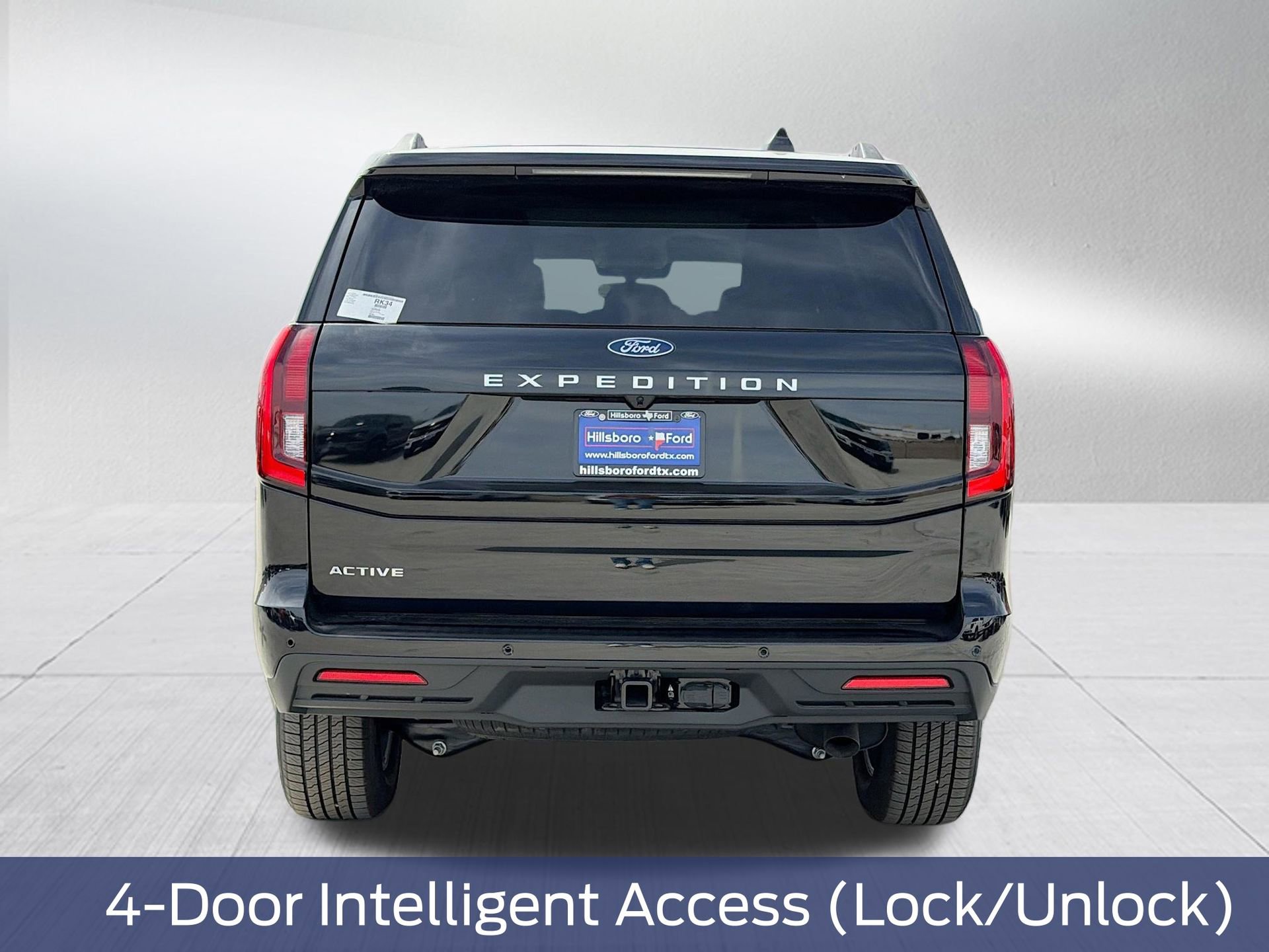 New 2026 Ford Expedition Active image 8