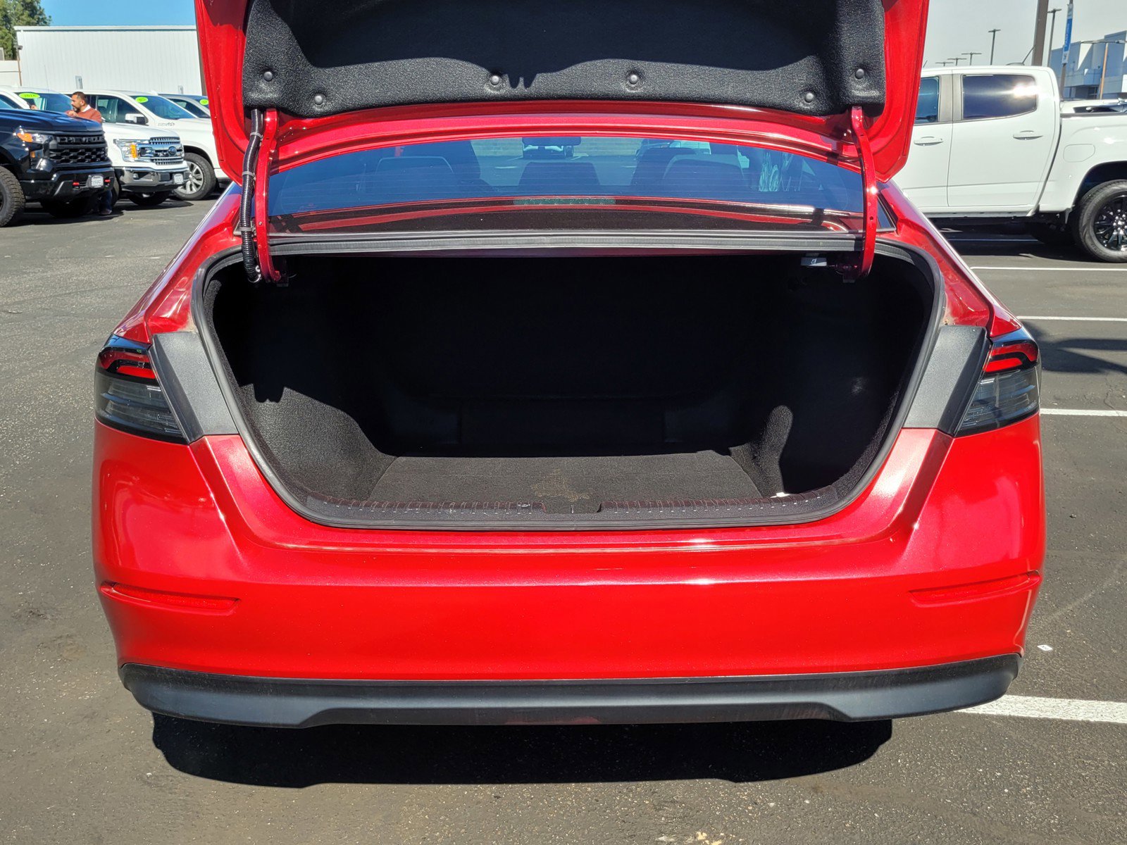 Used 2023 Honda Accord LX image 27