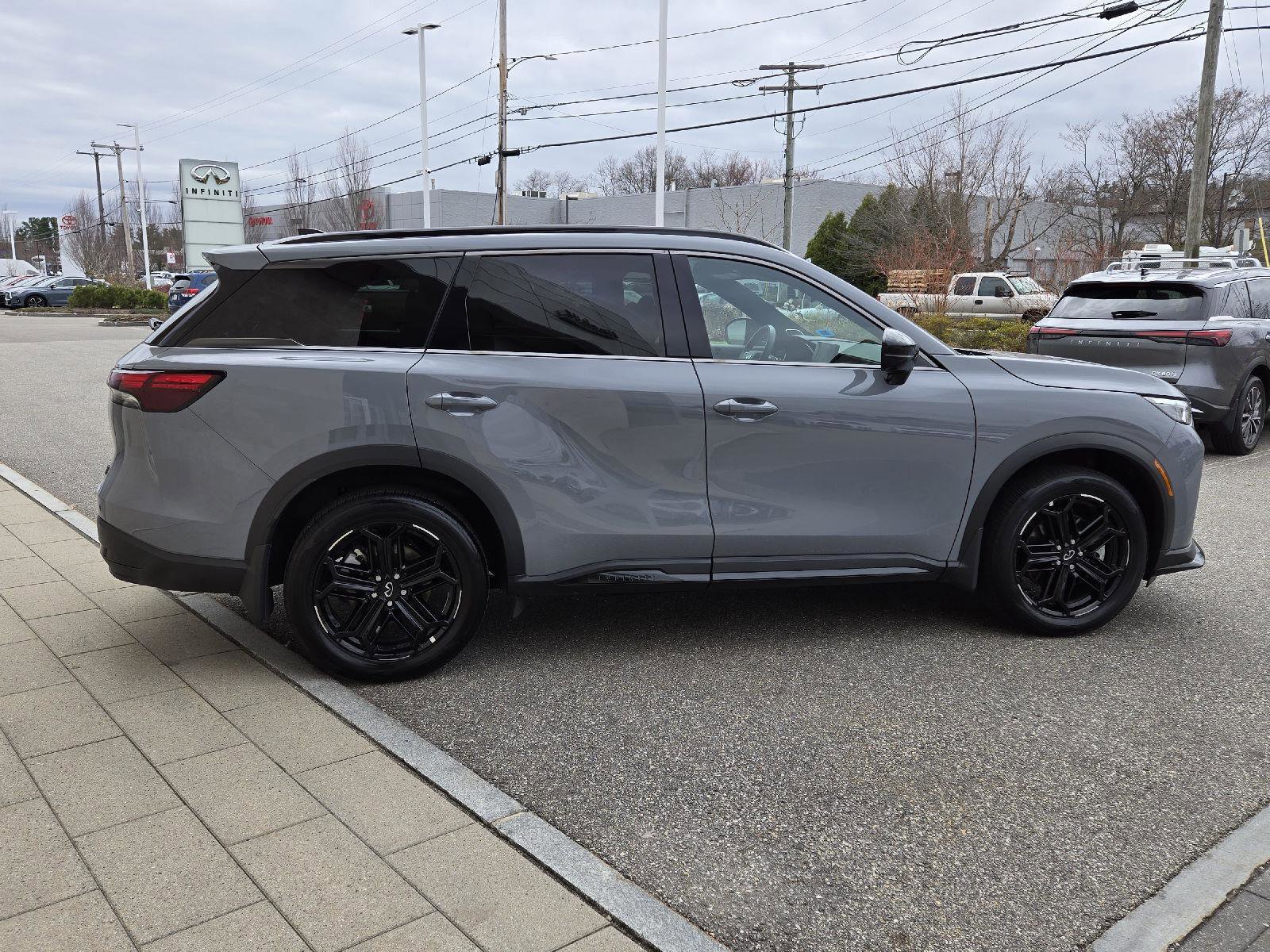 Certified 2026 INFINITI QX60 Sport w/ Dark Cargo Package image 14