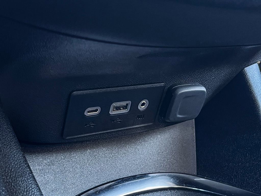 Certified 2023 Chevrolet Malibu LT image 30