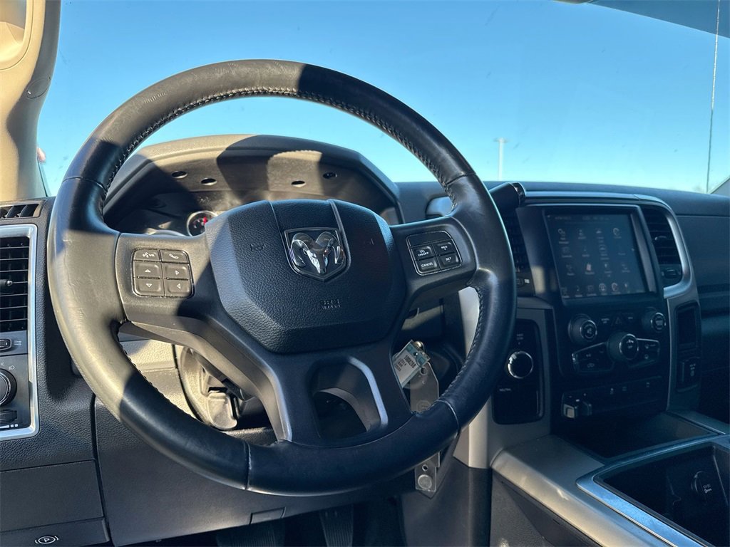 Used 2014 RAM 3500 SLT w/ Luxury Group image 19