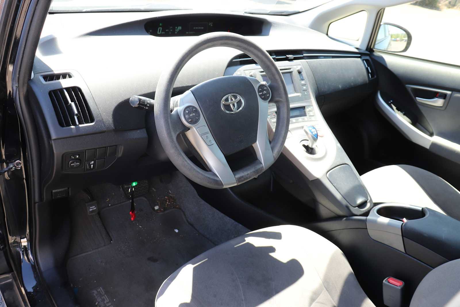 Used 2015 Toyota Prius Two FWD image 10