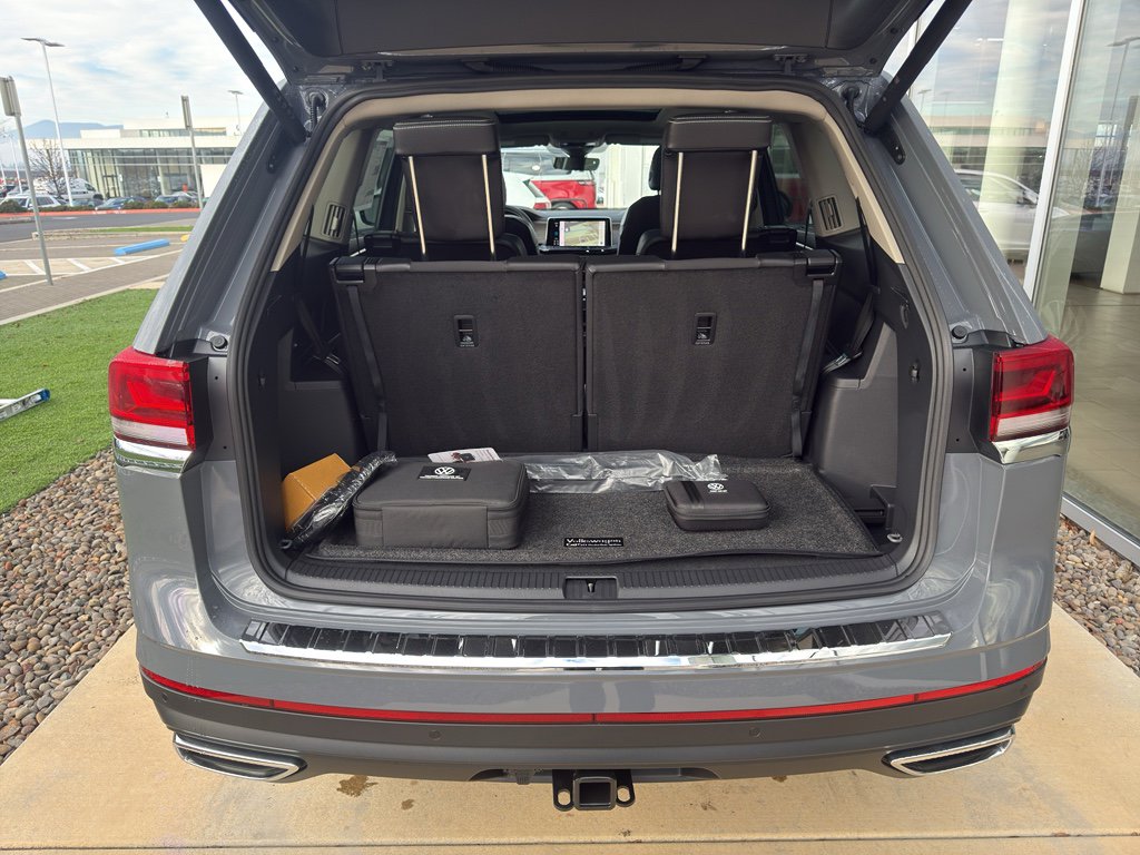 New 2026 Volkswagen Atlas SEL image 17