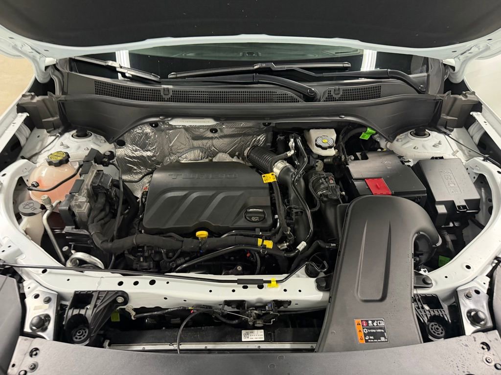 Certified 2025 Chevrolet Trax LT w/ LT Convenience Package image 37