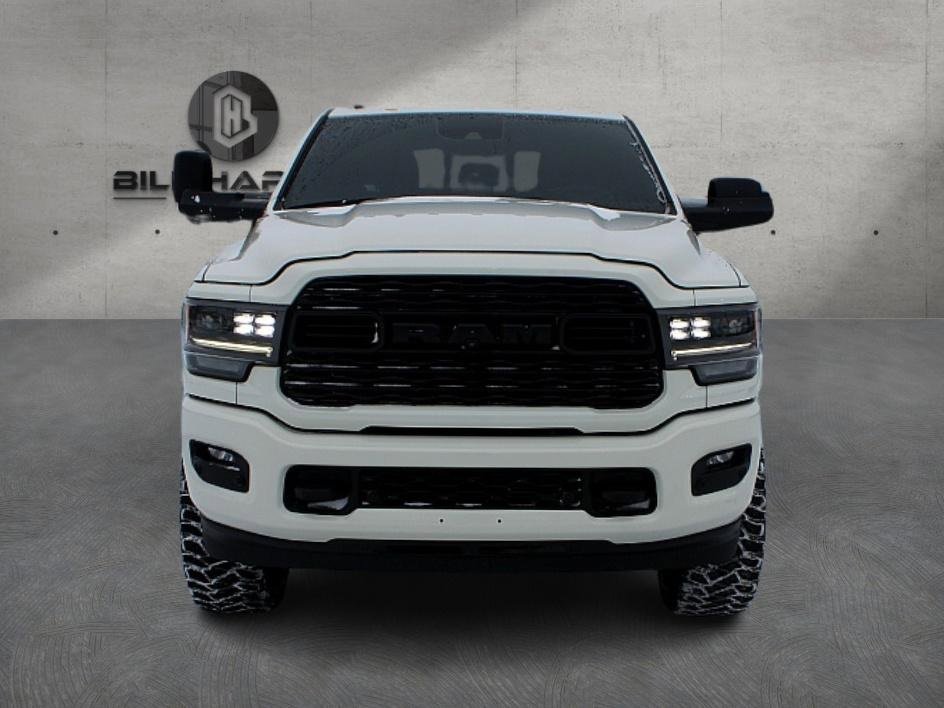 Used 2022 RAM 3500 Limited image 2