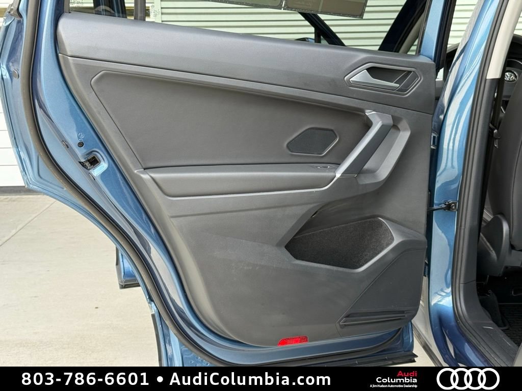 Used 2020 Volkswagen Tiguan SE FWD image 22