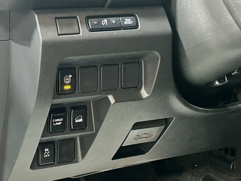 Used 2023 Nissan Frontier S w/ Technology Package image 8