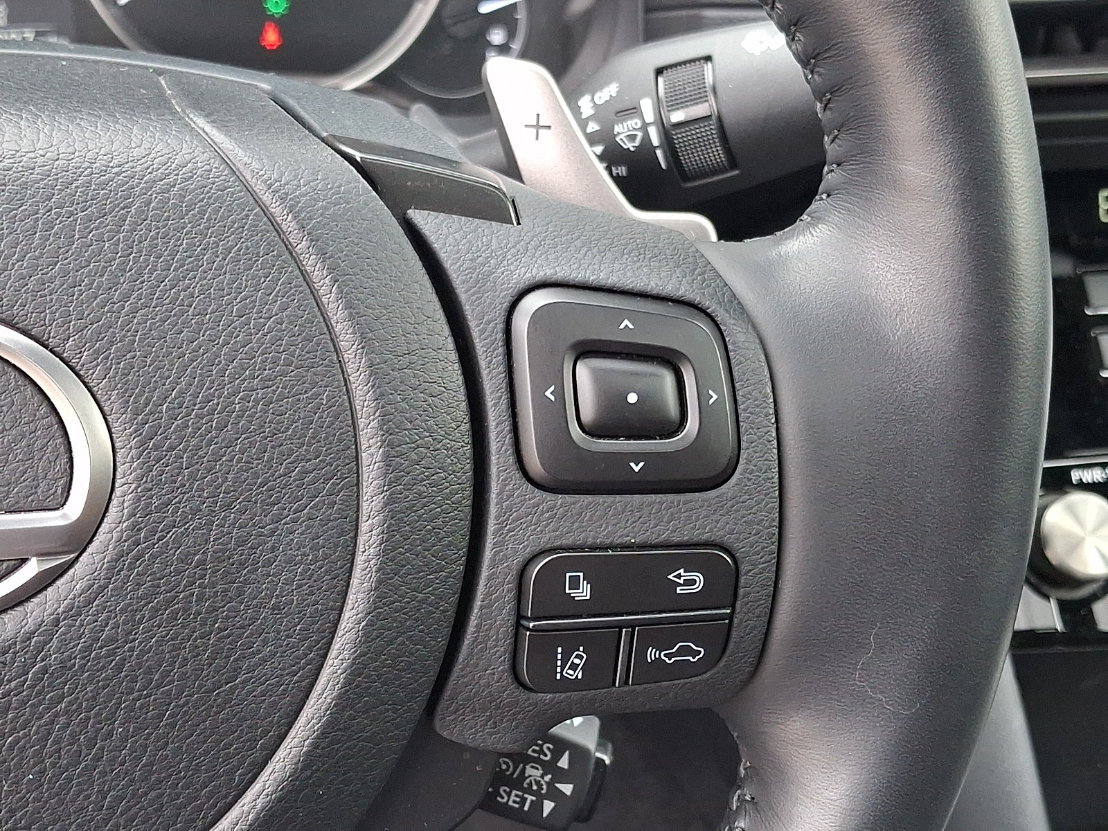 Used 2021 Lexus IS 300 AWD w/ Comfort Package image 22
