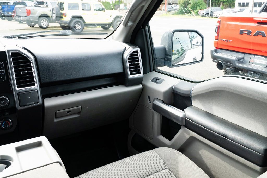 Used 2016 Ford F150 XLT w/ Trailer Tow Package AWD/4WD image 10
