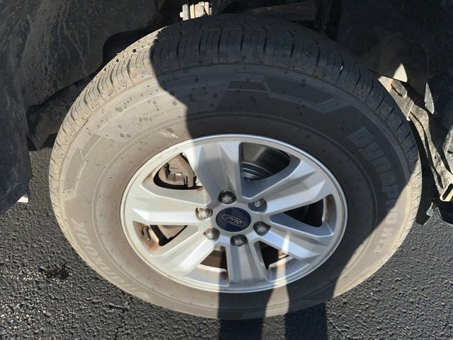 Used 2016 Ford F150 XLT image 25