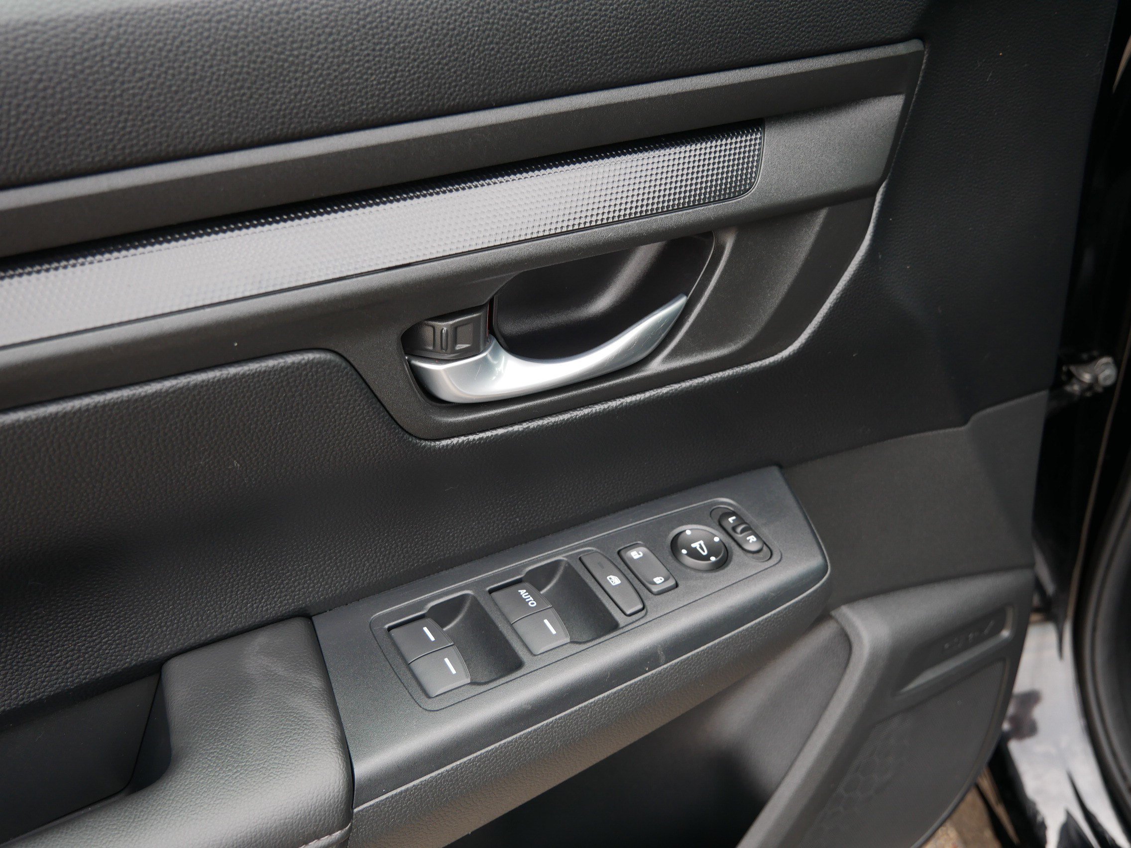 Used 2024 Honda CR-V LX image 20