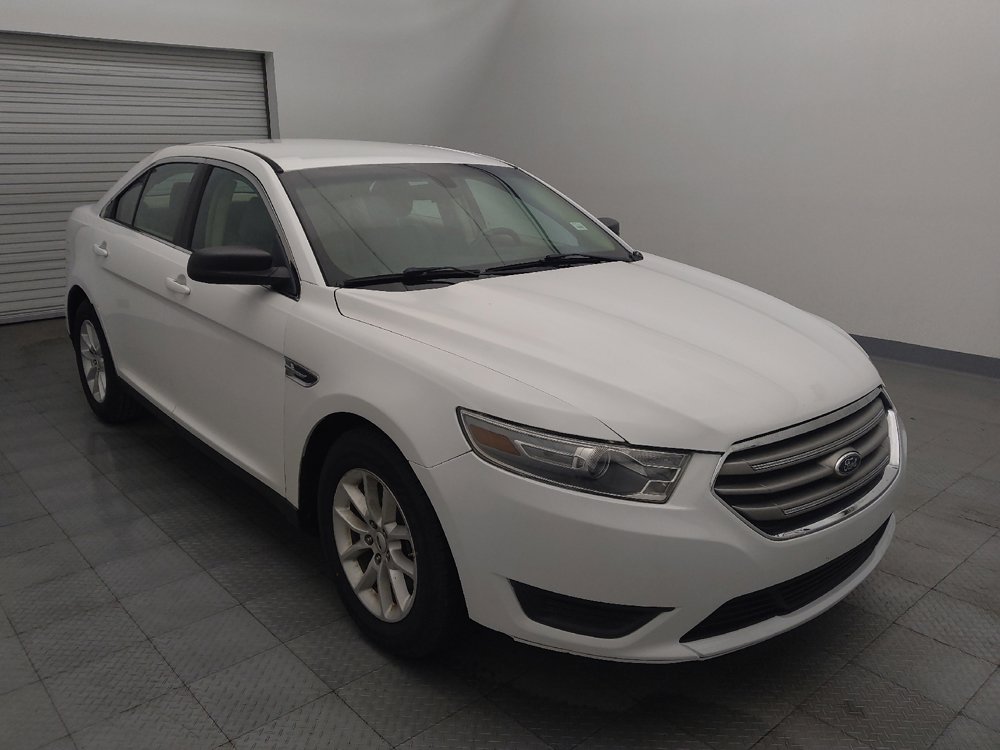 Used 2014 Ford Taurus SE image 13