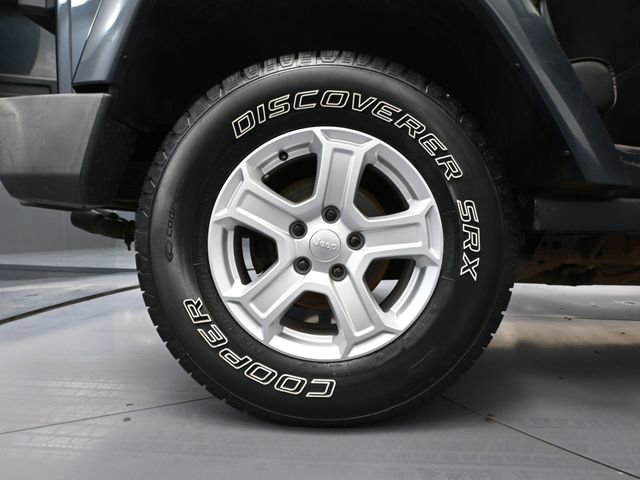 Used 2008 Jeep Wrangler Unlimited Sahara AWD/4WD image 14