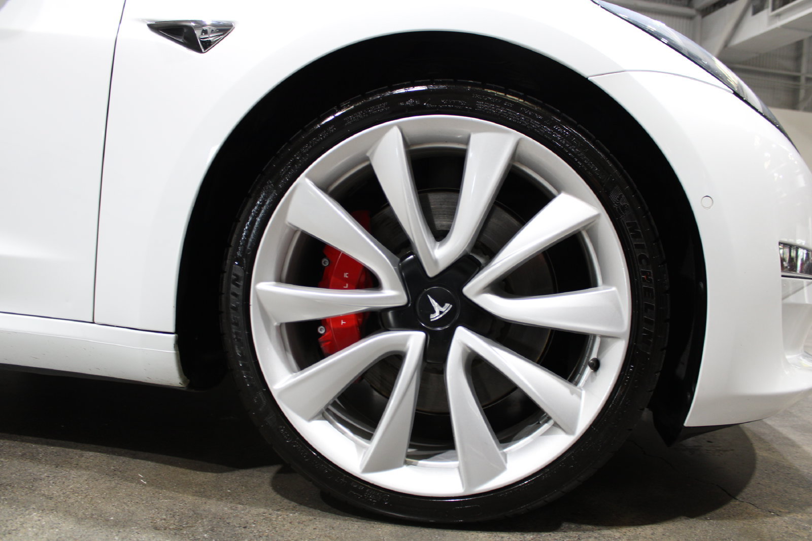 Used 2018 Tesla Model 3 Performance AWD/4WD image 10