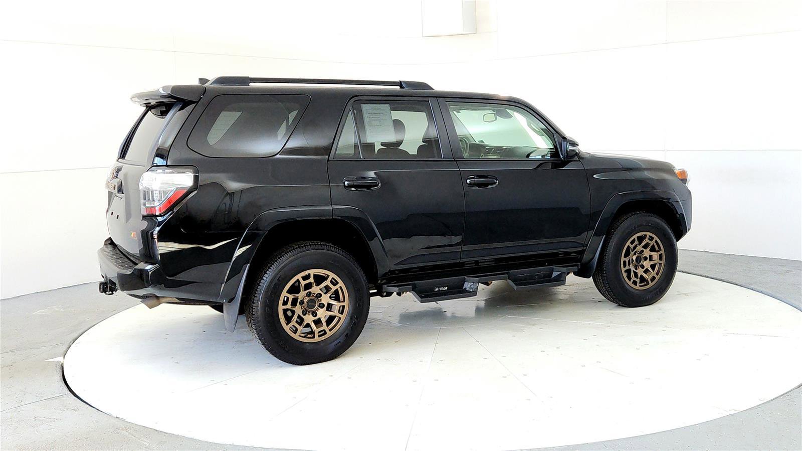 Used 2023 Toyota 4Runner 40th Anniversary SE image 6
