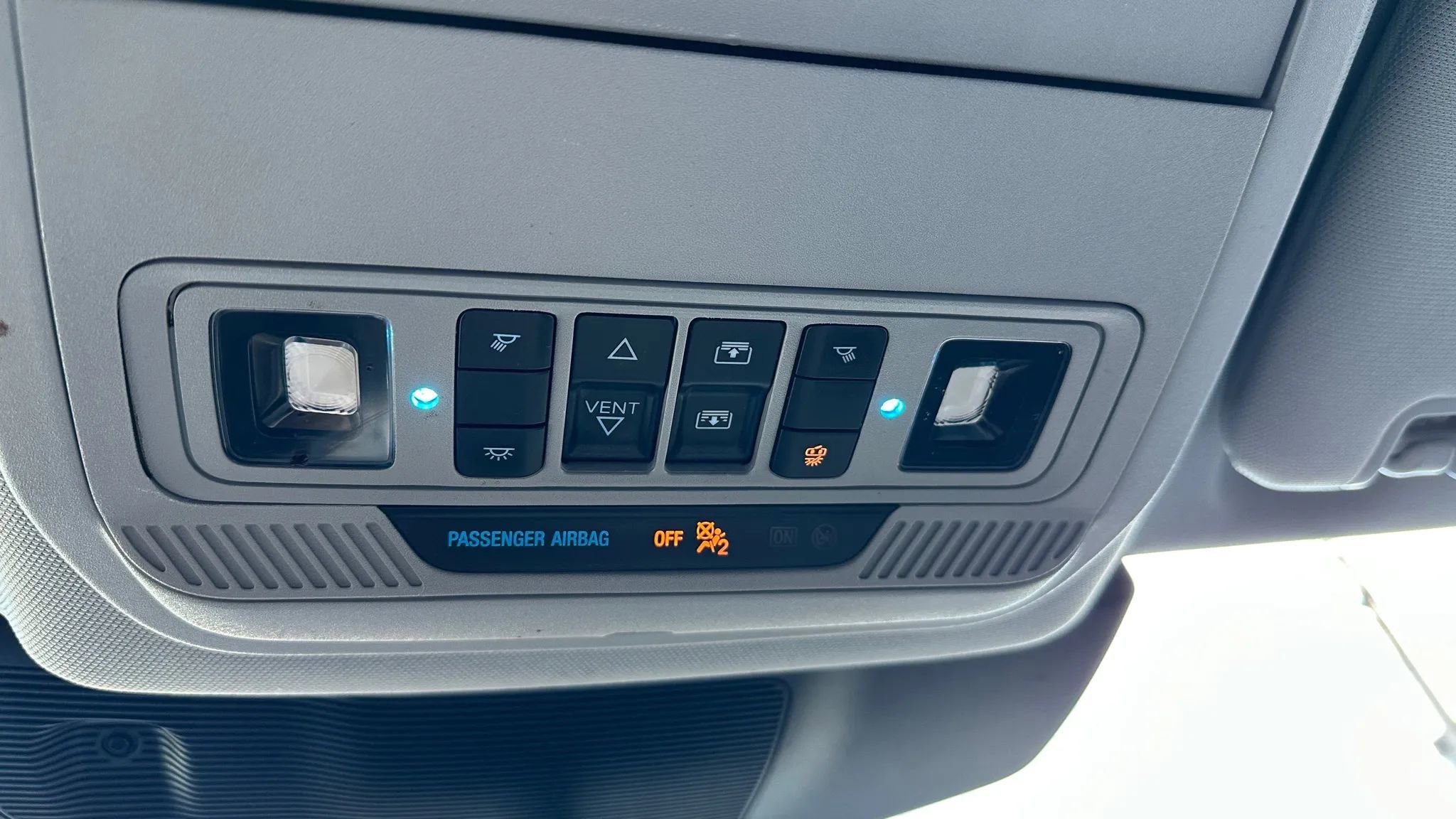 Used 2021 Ford Explorer XLT w/ Equipment Group 202A image 30