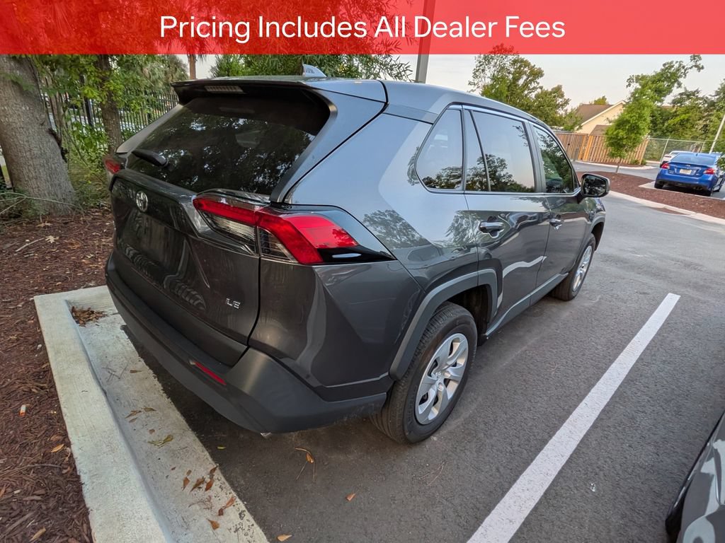 Certified 2024 Toyota RAV4 LE FWD image 7