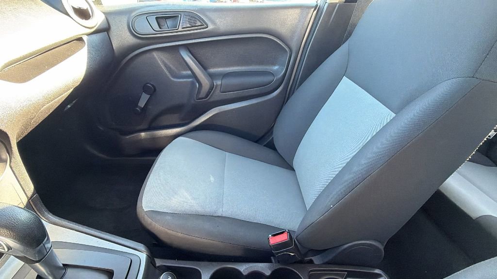 Used 2017 Ford Fiesta S FWD image 23