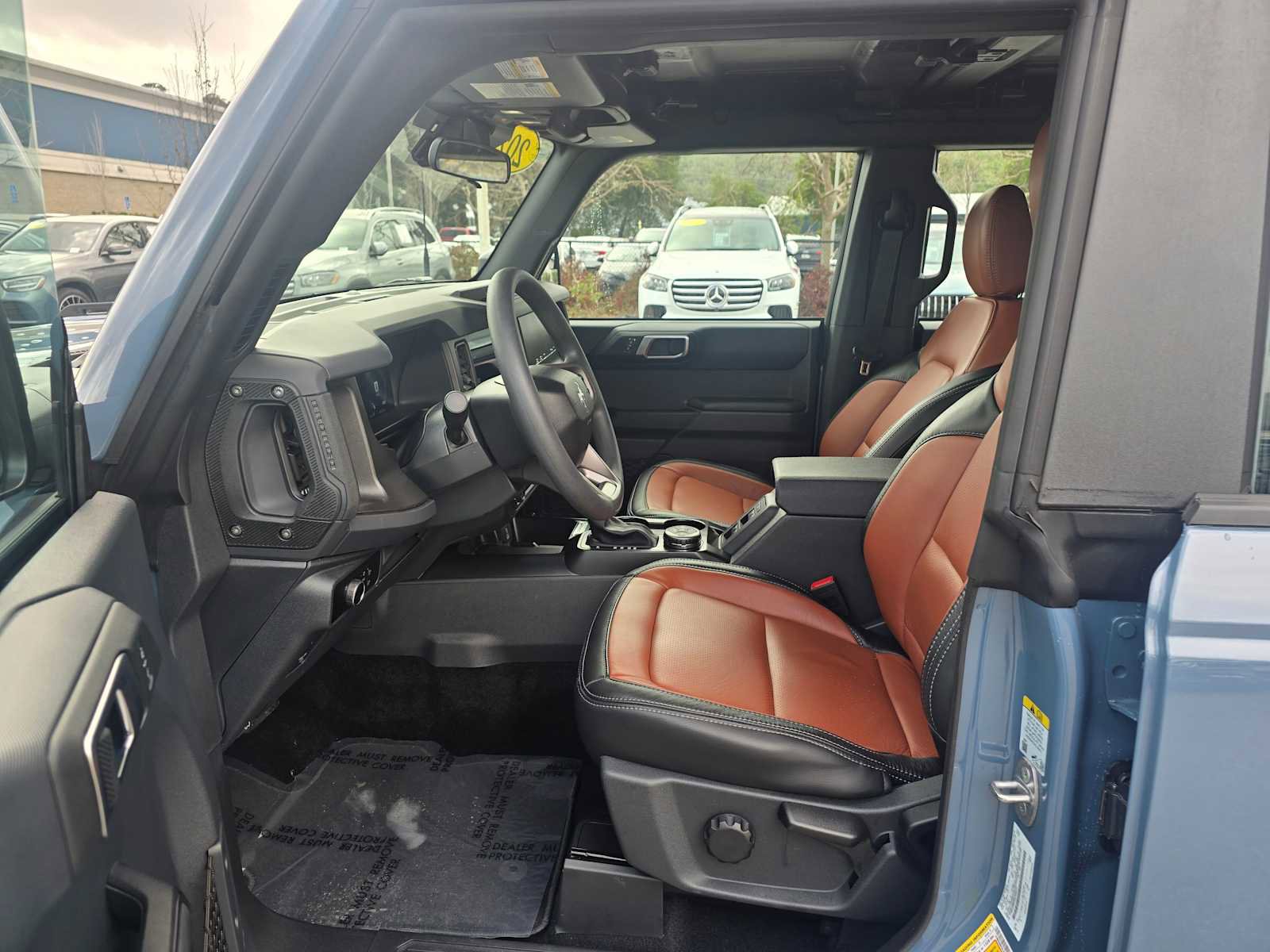 Used 2025 Ford Bronco Base image 22